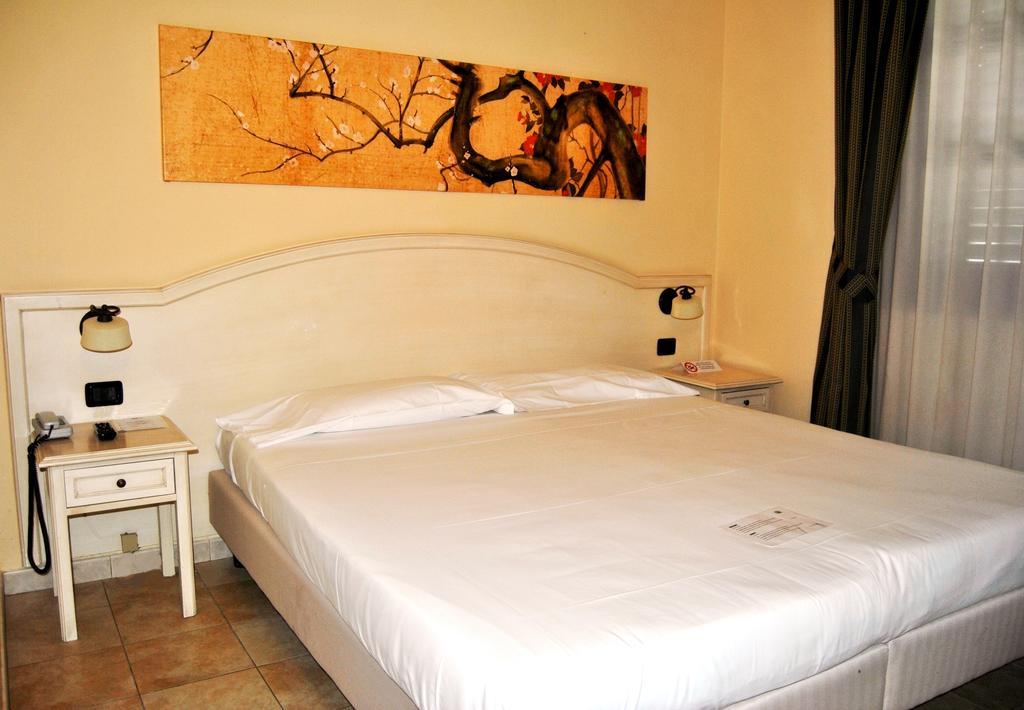 Hotel Sextum Bientina Exterior foto