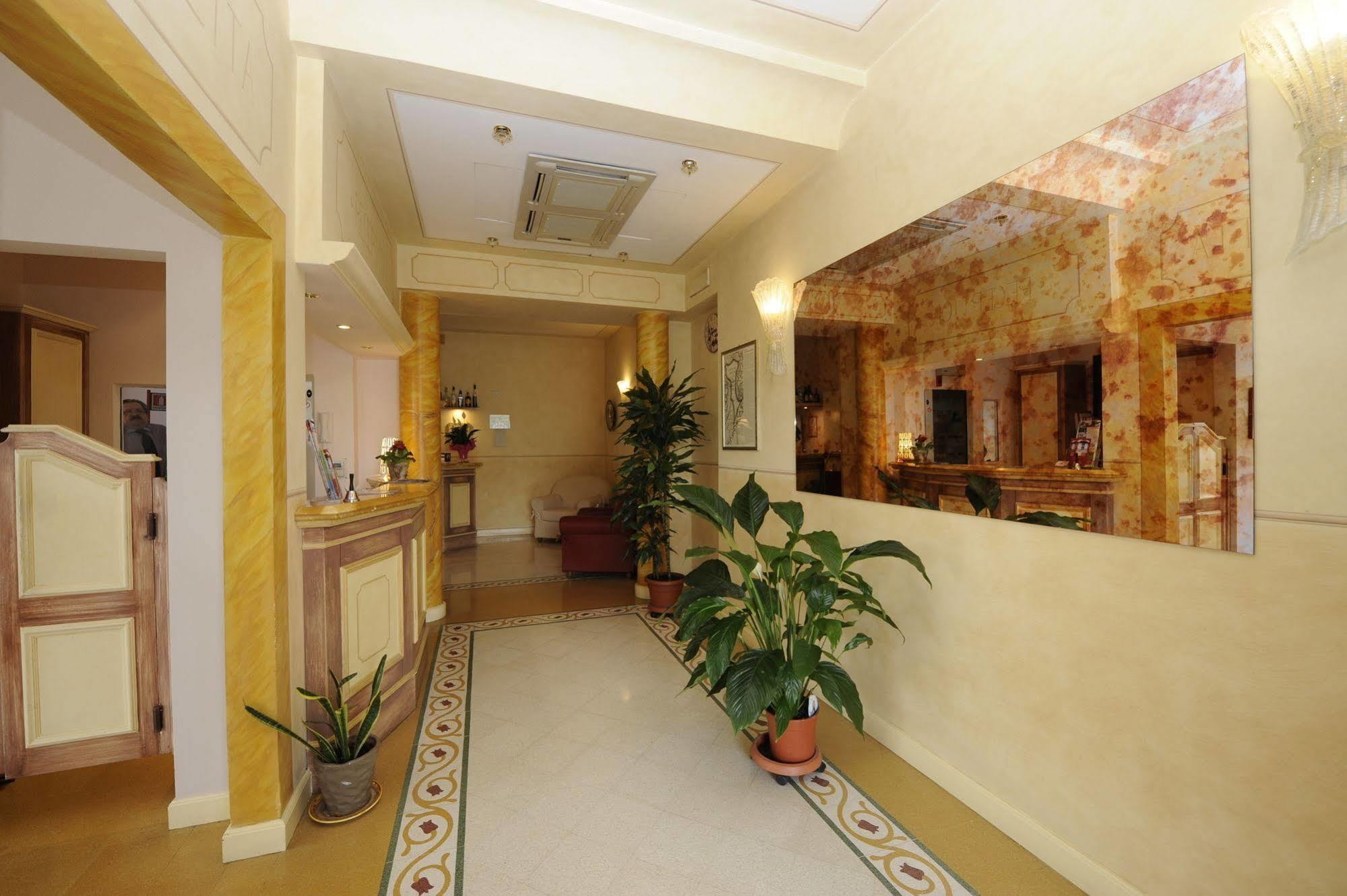 Hotel Sextum Bientina Exterior foto
